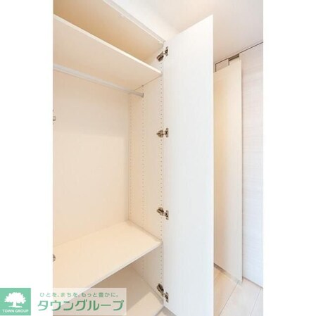 コンフォリア・リヴ北新宿の物件内観写真